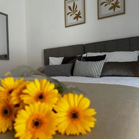 Studio Apartment Lu Rupa Exterior photo
